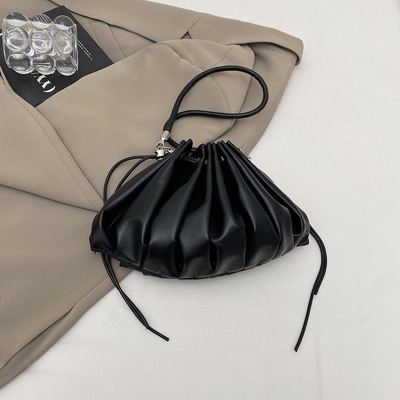 

Luxury Silver Shoulder Bag For Women Brand Designer Handbag And Purse 2025 New Striped Pleated Bucket Bag Fashion Clutch Bag 50cm))