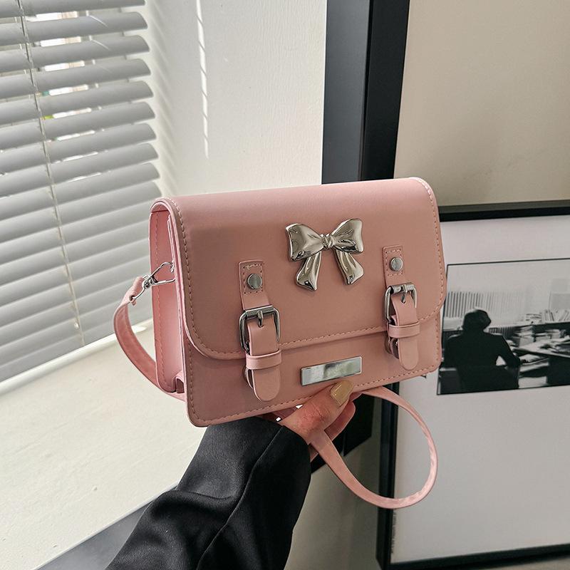 Retro and Fashionable Small Bag Women's Bag New Trendy and Fashionable Casual Handbag One Shoulder Crossbody Small Square Bag