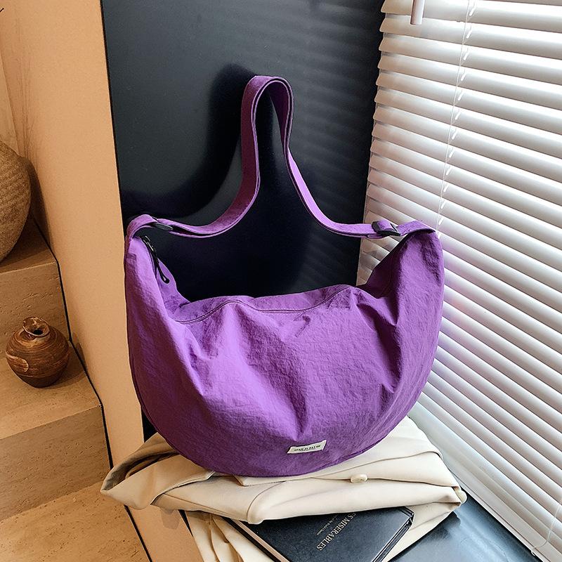 Trendy Dumpling Bag Large Capacity Women's Crossbody Bag New Lightweight, Simple and Versatile Casual Sports Style Men's Shoulder Bag