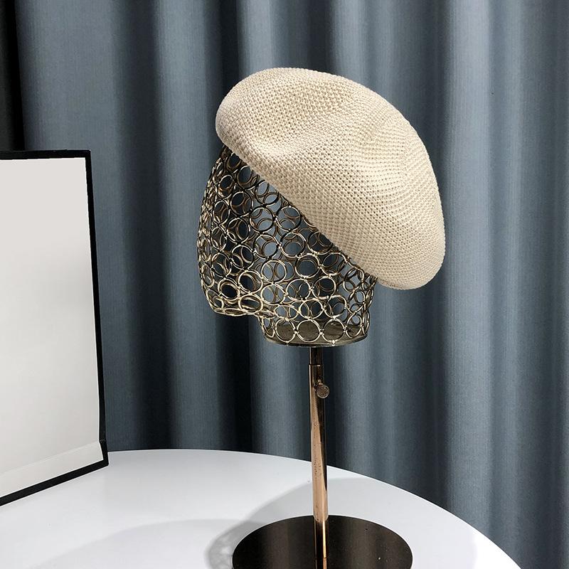 Sommer Tynn Stil Flettet Beret for Kvinner, Vår og Sommer, Liten, Japansk, Liten, Frisk, Hul, Pustende, Beret Kunstnerhatt