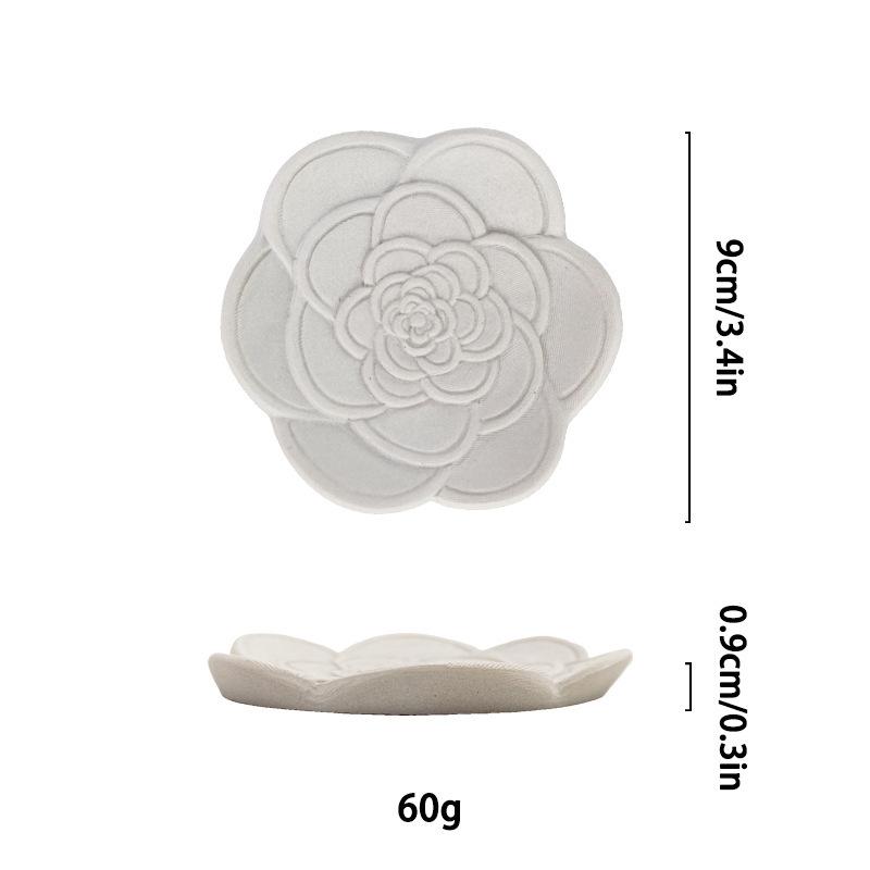 Creative Embossed Flower Shaped Resin Tray Jewelry Dish for Elegant Women Rings Earrings Necklace Bracelet Storage Trinket Dish