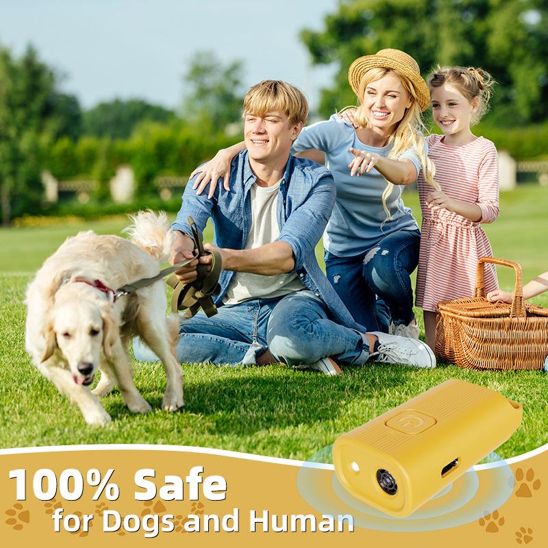 High-Power Ultrasonic Dog Repeller: Long-Range Training and Anti-Barking Device for Outdoor Use