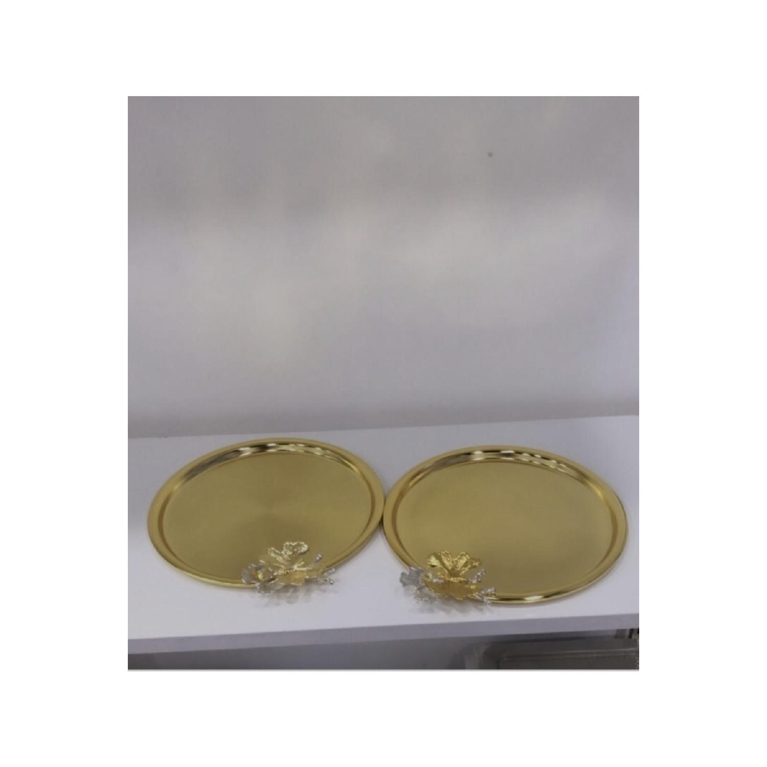 

Позолоченный презентационный поднос из двух предметов с металлической бабочкой