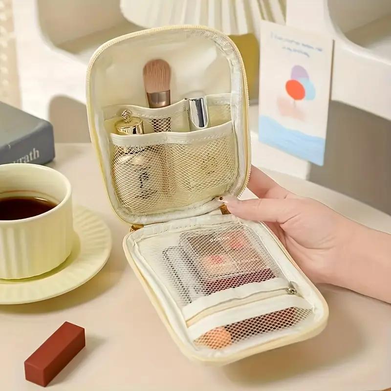 1PCS Mini Lipstick Bag Cosmetic Bag Simple Exquisite Travel Clutch Portable Travel Cosmetics Storage Bag