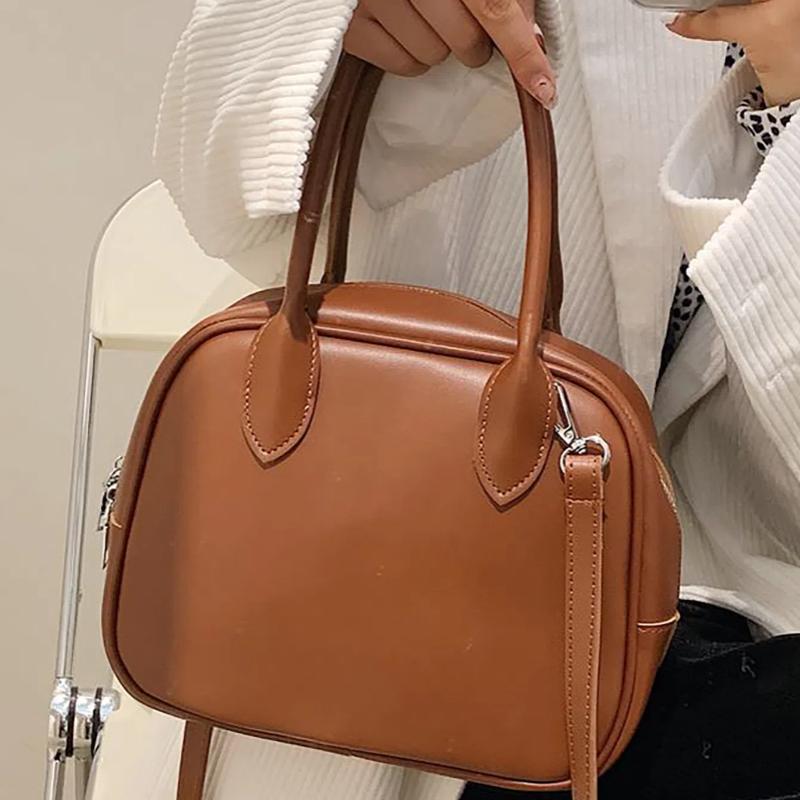 Classic Shoulder Bags for Women New Designer Brand Office Lady PU Underarm Bag Fashion Solid Popular Tote Bag