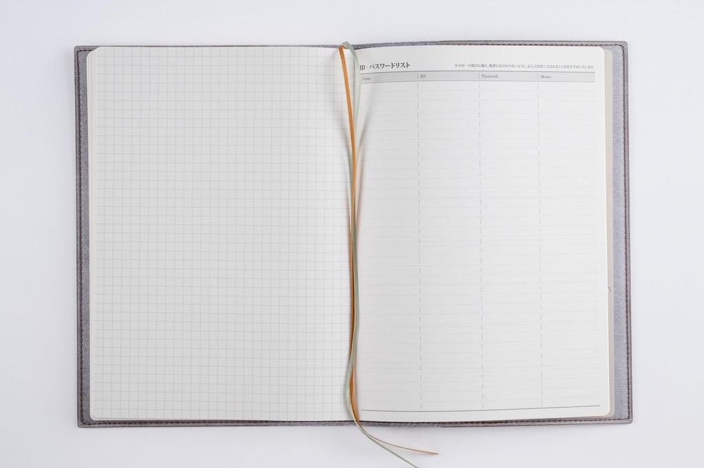 Takahashi 2026 A5 Weekly Desk Casual Size Warm 437 December Diary, 7, Gray, No. (Starts 2025)