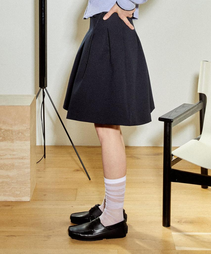 Mais Volume Pleats Mini Skirt / Dark Navy