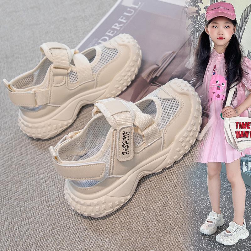 Girls' summer sports sandals 2025 new breathable hollow mesh shoes children's non-slip tire soles
