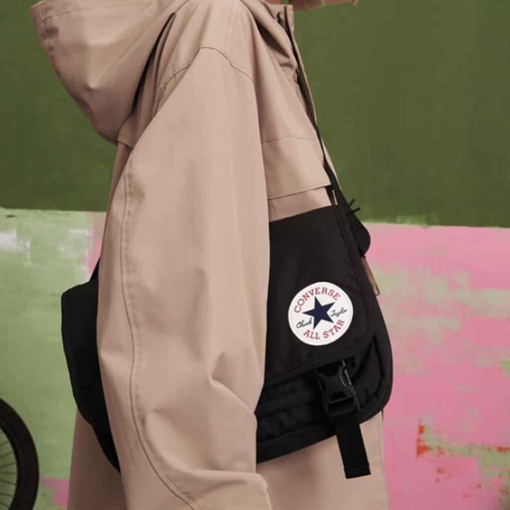 Converse Polyester Messenger Bag, Shoulder Bag, Crossbody Bag Regular Unisex Black 10026011-A01