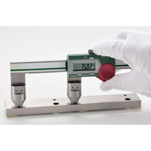 Niigata Seiki SK Digital Caliper, Hole Pitch, 200mm, GDCP-200AA