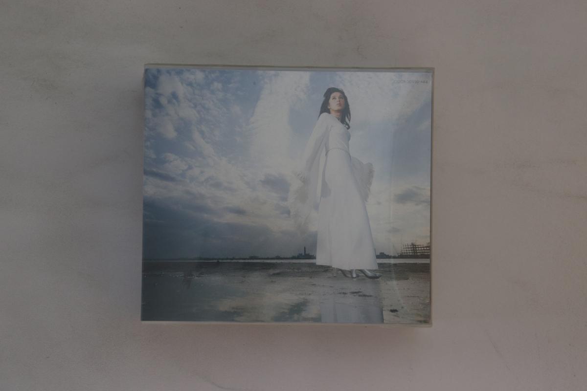 

CD NAOMI, CHIAKI - Collection COCP30939 COLUMBIA 2000 Japan Japanese Enka/Traditional Used