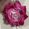 Decorative Studded Keychain Rose Flower Pattern Metallic Accent Compact Lightweight Design For Keys Wallets Gift