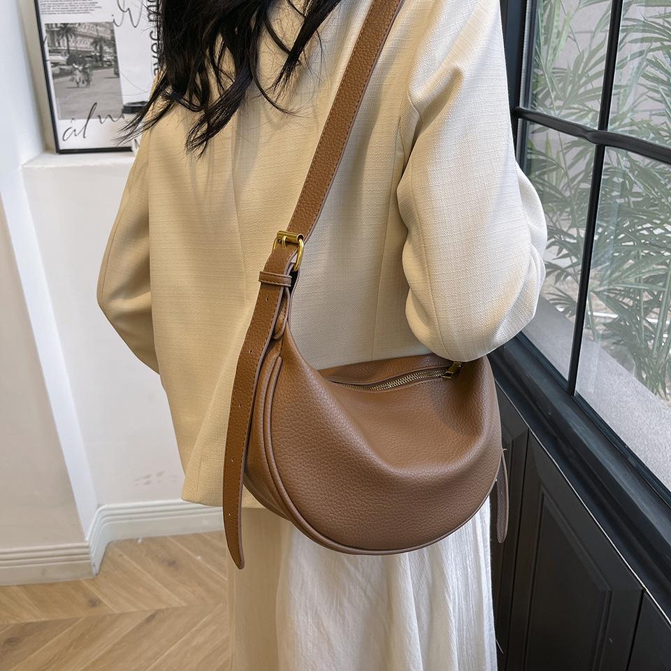 2025 Autumn/Winter Women's Versatile Soft Leather Dumpling Bag, Single Shoulder, Crossbody, Underarm Style