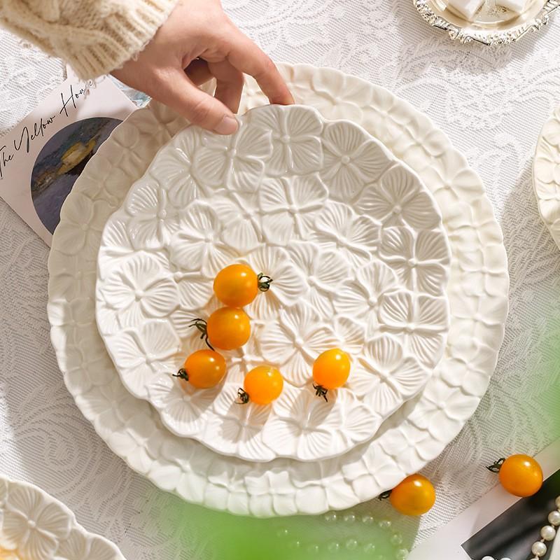 Elegant Vintage English Relief Ceramic Coffee Cup Set With Teapot Dessert Plates Afternoon Tea
