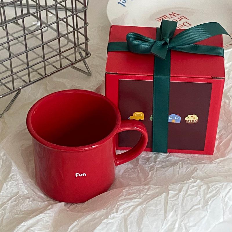 Positive Red New Year'S Tree Graffiti Waist Niche Cartoon Ceramic Water Cup Coffee Cup Souvenir