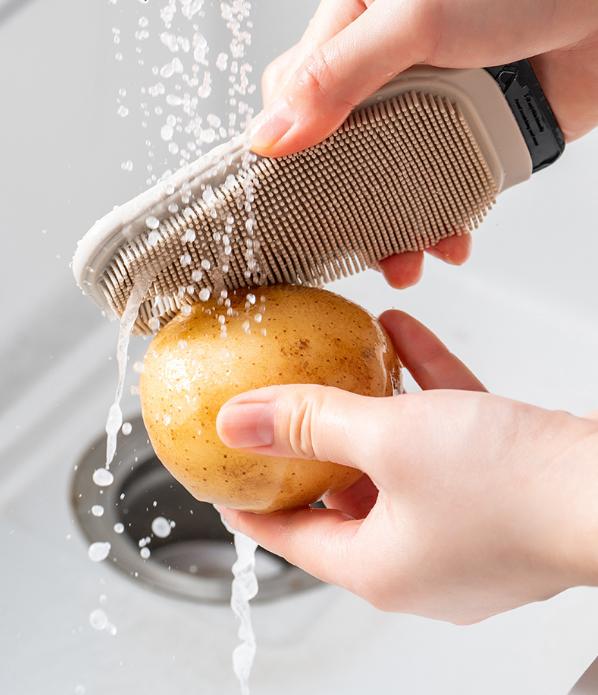New Multifunctional Cleaning Brush, Cleaning Brush, Household Cleaning and Scraping Integrated