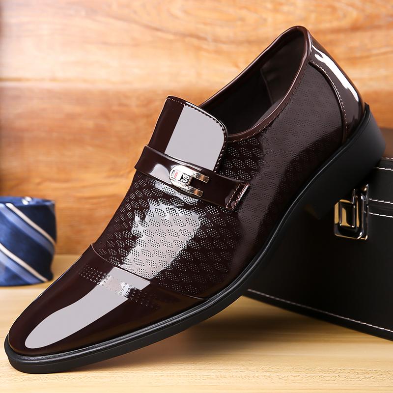 Fashion Pointed Toe Shiny Leather Formal Shoes Men'sWedding Party Work Loafers Lightweight Business Casual Shoes for Men New Dress Shoes
