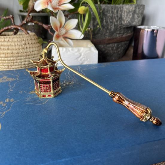 Metalen kaarsendover met lange steel, vlamdover voor kaarsen, decoratief kaarsaccessoire.