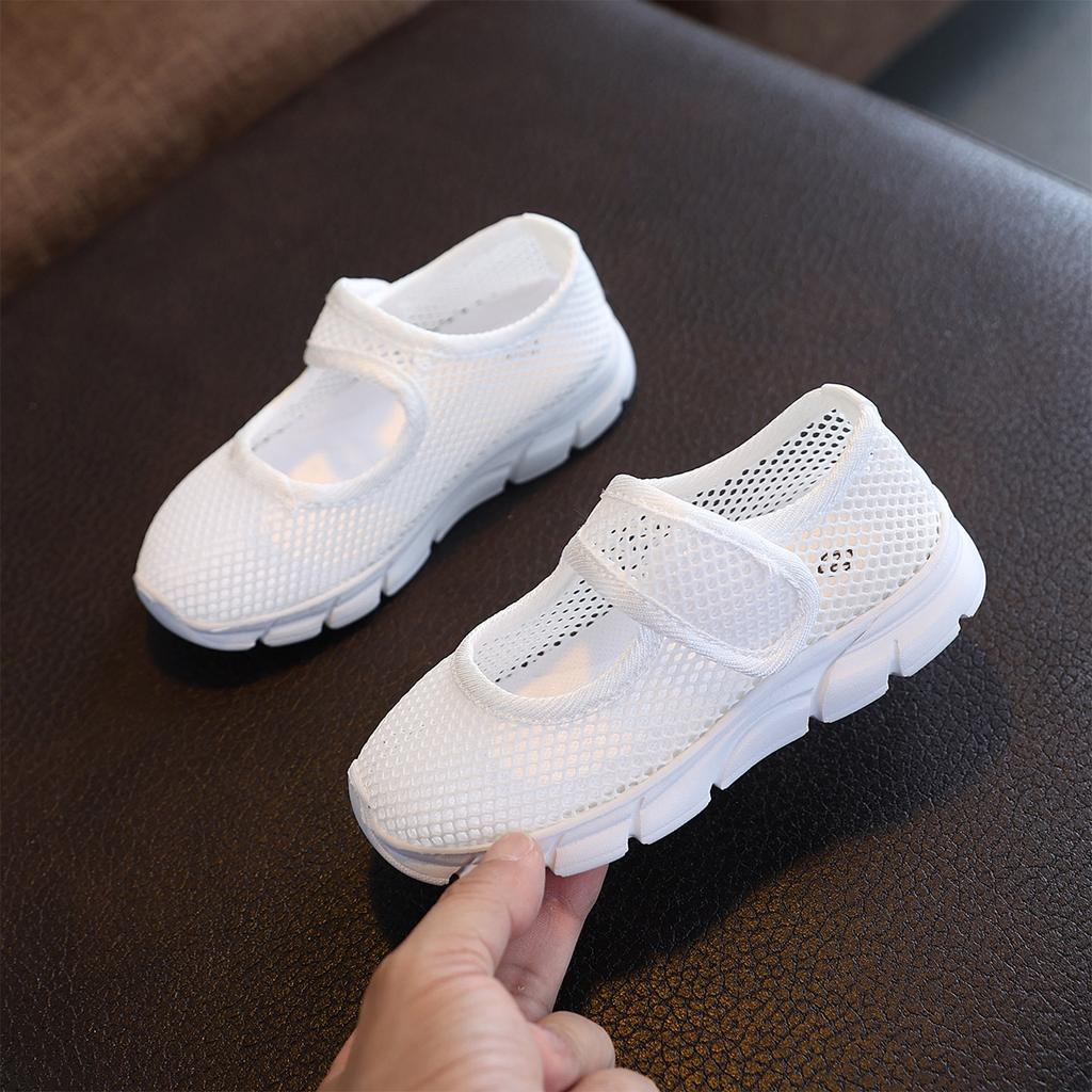 Boys Girls Lightweight Quick-Dry Mesh Shoes Breathable Hollow Design for Spring Summer
