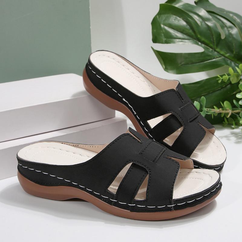 Summer new large-size platform slippers women's shoes one-size fish mouth slippers outer wear beach shoes