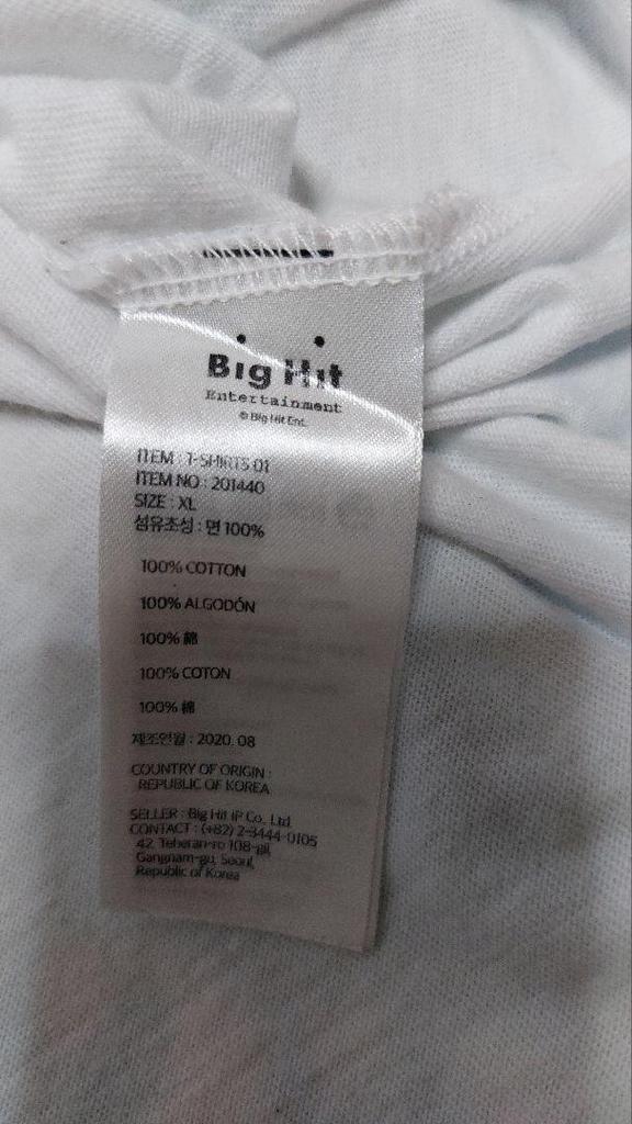 [USED] BTS Official SKOOL LUV AFFAIR T-shirt, Size XL