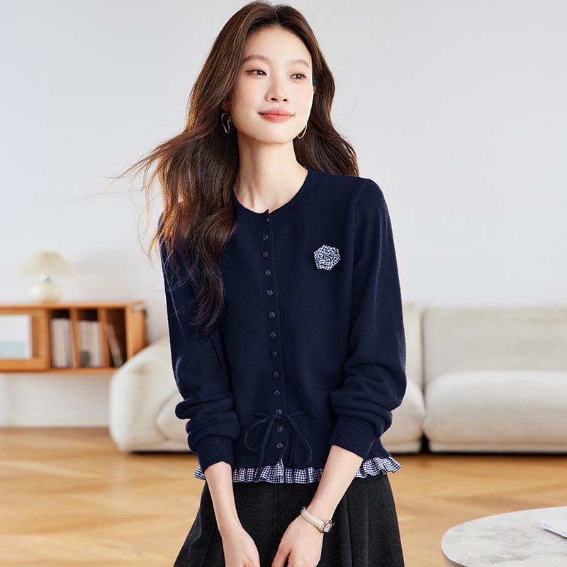 Herbst 2025 Damen Strickjacke: Schmale Passform, Zweiteiliger Spleiß-Look