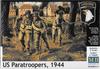 Master Box 1/35 Scale US Paratrooper Soldier, Wounded Officer and Subordinate, 1944, 3-Piece Set, Plastic Model Kit, MB35011