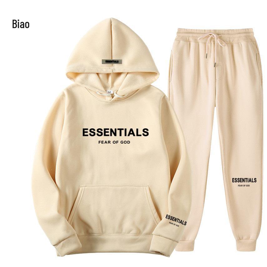 Essentials by FEAR OF GOD: Trendige Couple Hoodies mit Fleece Zweiteiliges Set
