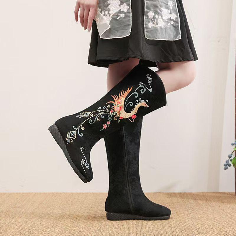 Botas de Mujer hasta la Rodilla Bordadas Otoño Invierno Nuevas con Plush Interno para Mantener el Calor Estilo Étnico de Caña Alta con Cremalleras Botas Hanfu
