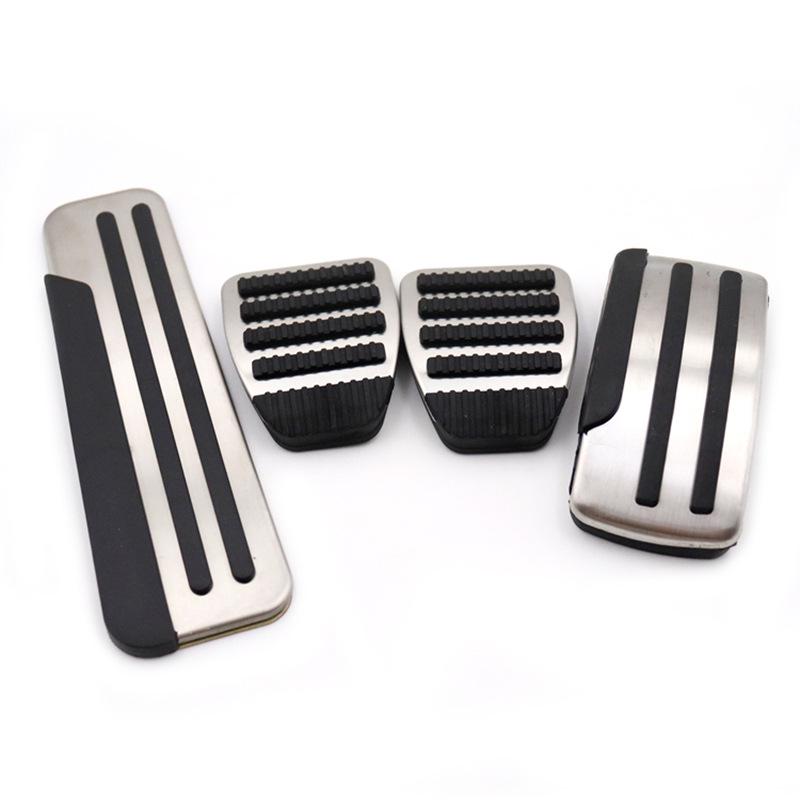 Non-Slip Decorative Pedal Set for Nissan Qashqai - Accelerator, Brake, and Rest