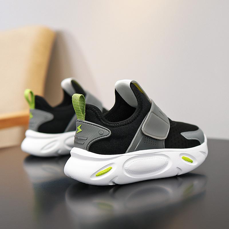 Boys' Shoes Summer New Style Children's Slip-on Mesh Shoes Breathable Mesh Girls Soft Bottom Sports Running Shoes