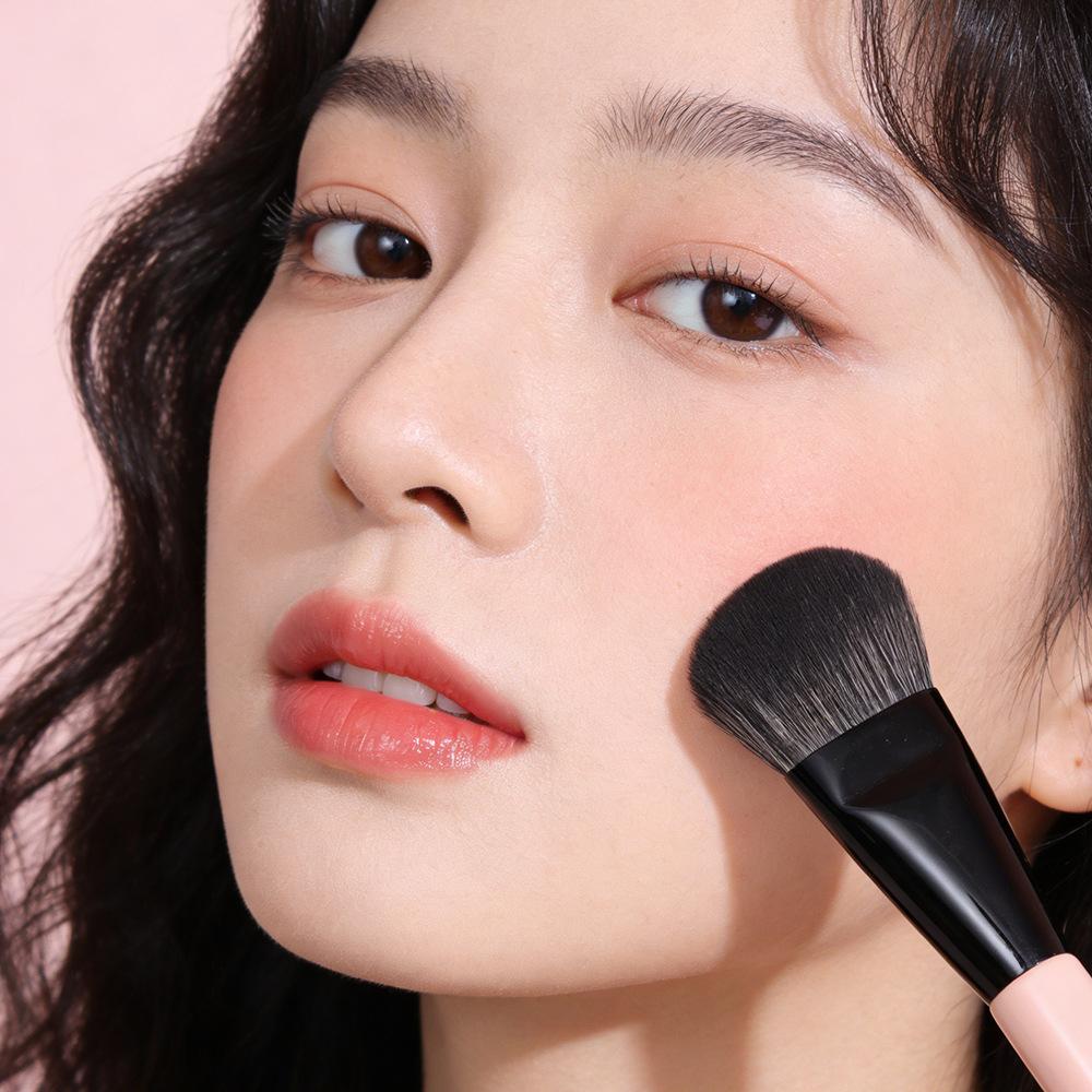 Makeup Brush Set Full Set Slope Blush Brush Blade Edge Foundation Brush Finger Concealer Brush Sickle Nose Shadow Brush Eyeliner Brush