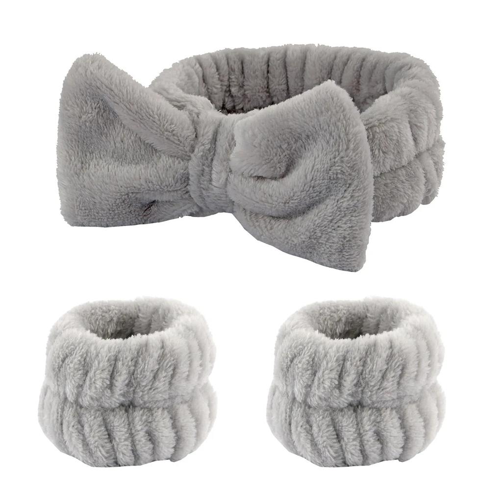 Wristband for Washing Soft Flannel Wrist Strap Reusable Face Makeup Towel Wrist Velvet Towel Girls Elastic Face Wash