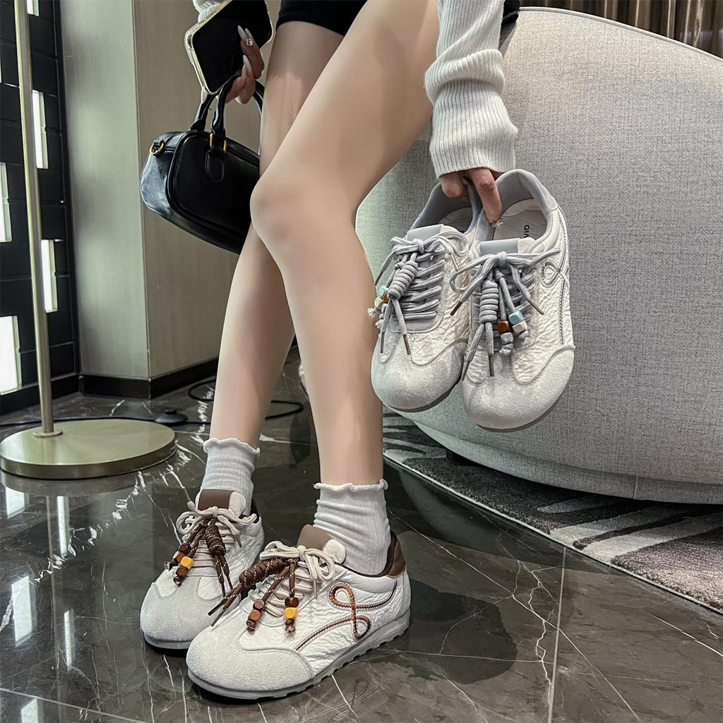 2025 Summer and Autumn New Leather Inner Height Increase German Training Shoes Women's Versatile Lightweight Soft Sole Retro Campus Sports Forrest Gum