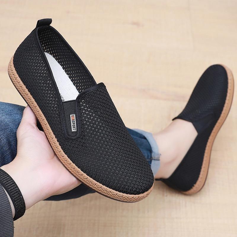 Classic Mens Canvas Shoe Outdoor Light Walking Flats Summer Breathable Hollow Out Mesh Shoes for Men Comfortable Slip-on Loafers