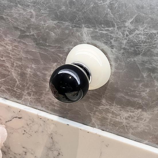 Vacuum Suction Cup Hooks Push-to-Lock No Drill No Nails No Glue Required Wall Hook Heavy Duty Round Spherical Design Hanging Hook for Keys Towels Hats