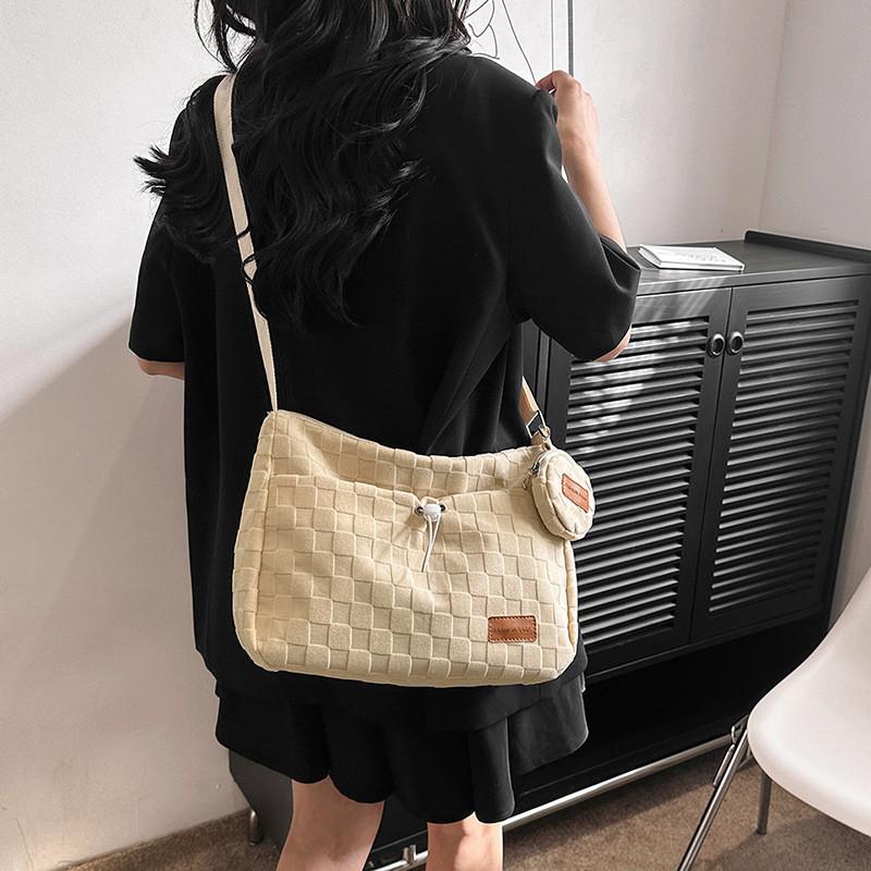 Trendy Canvas Tote Bag Women 2023 Summer New Small Batch Design Large Capacity Fashion Crossbody Bag