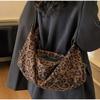 Leopard Print Suede Shoulder Bag Women's Large Capacity Sailboat Shaped Handbag Retro Double Shoulder Strap Zipper Crossbody Bag