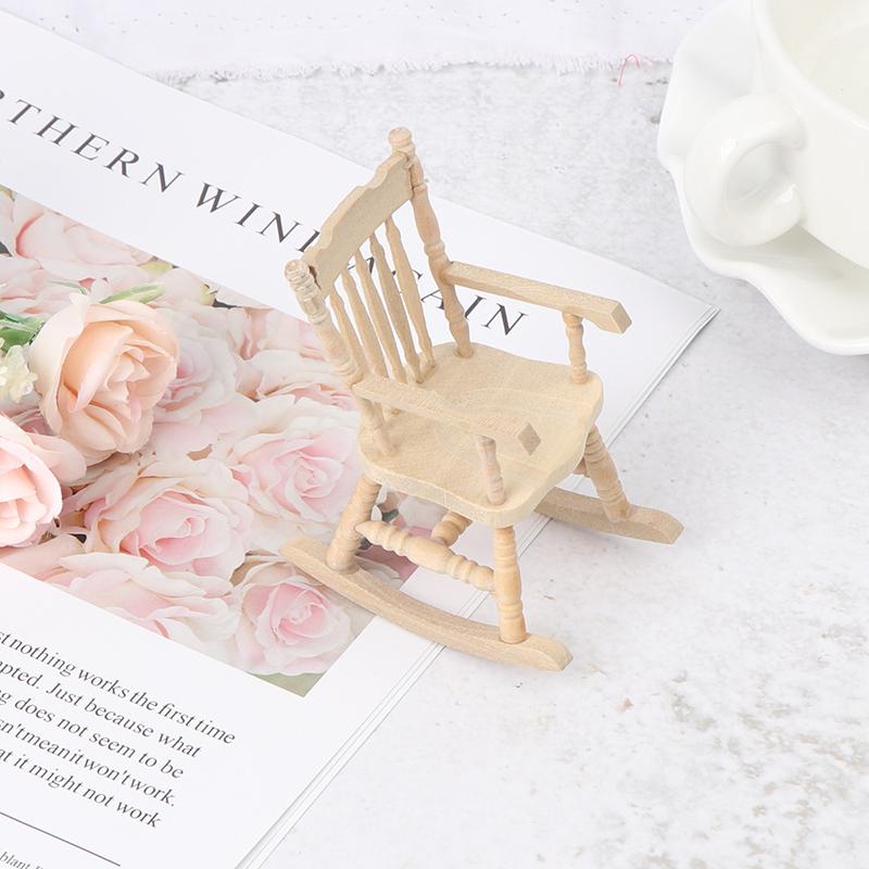 1/12 Domeček pro panenky Miniaturní Dřevěné Mini Houpací Křeslo Model Hračka Nábytek Doplňky
