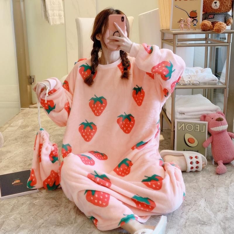 GMXIA Les Pyjamas d'Hiver en Flanelle sont Décontractés, Amples, Confortables et Mignons Pyjamas Robe Longue en Velours Corail Cartoon pour Femmes