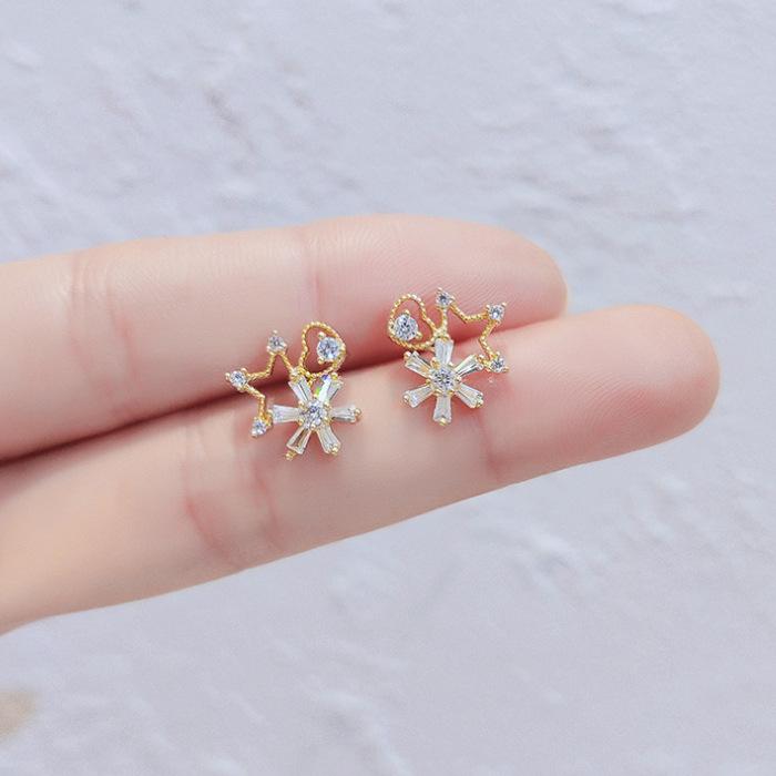 Ear Clips Without Ear Piercings Women'S Earrings Simple And Fresh Flower Earrings Temperament Summer Stud Earrings
