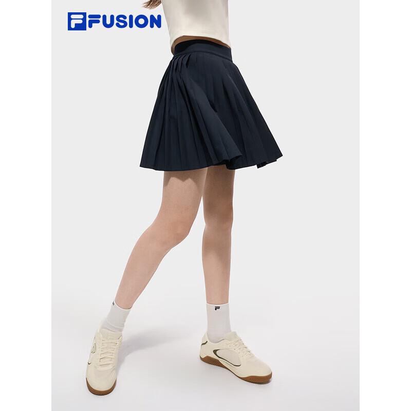 FILA FUSION Women s Pleated Skort L