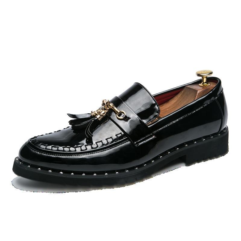 New Tassel Men's Shoes Nightclub Casual Shoes Loafers Mens Shoes Slip-on Comfort Shoes Bright Leather Weedding Low-heeled Shoes