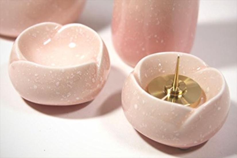 Yawaragi 5-Piece Buddhist Altar Accessories Set, Medium, Sakura (Incense Burner, Teacup, Candle Holder, Buddhist Vessel, Vase) Includes a Small