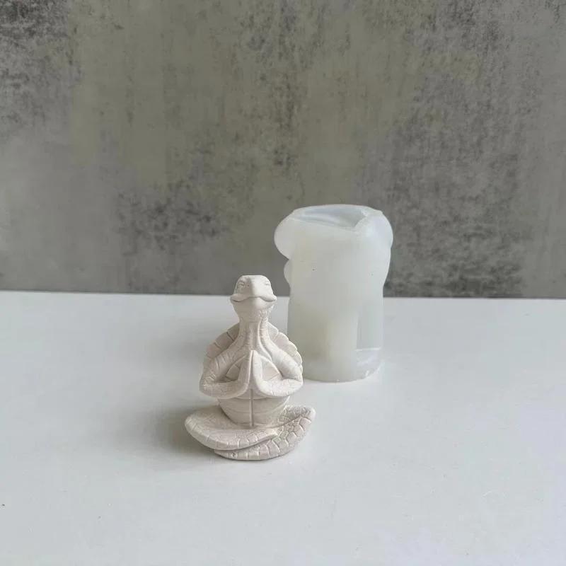 Silicone Molds Meditation Turtle Aromatherapy Candle Mold with Hands Together Turtle Gypsum Decoration Art Gypsum Molds Tools