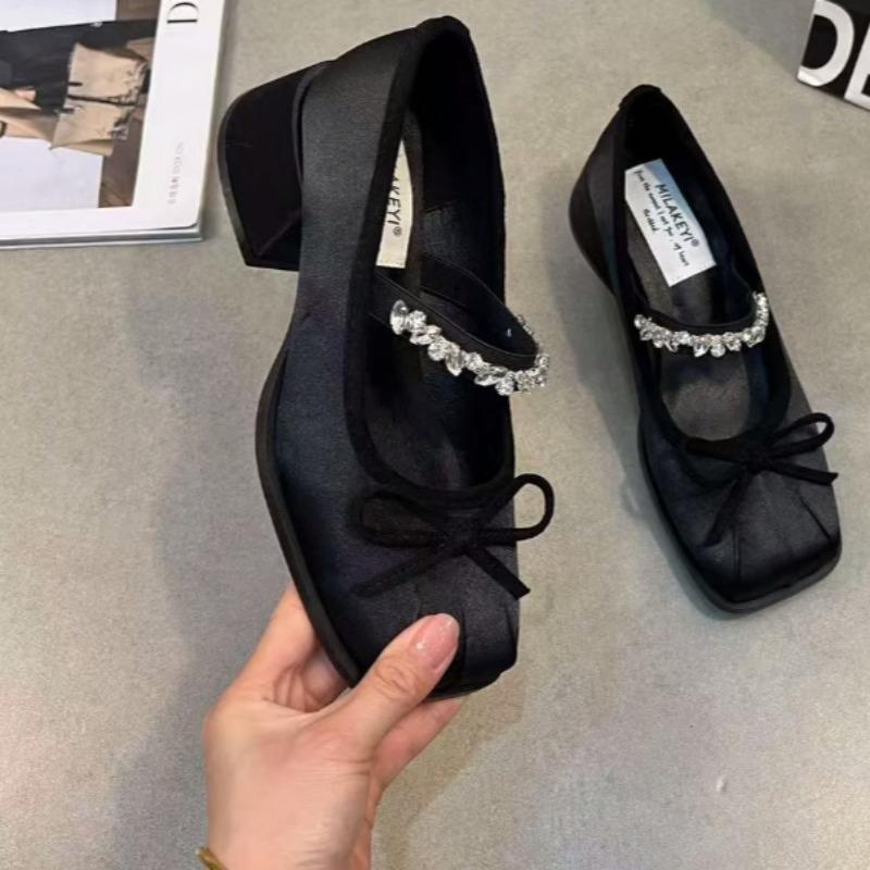 Fashion Coarse Heel Single Shoes Spring New Square Head Shallow Mouth Cloth Surface Butterfly Knot Set Foot High Heels