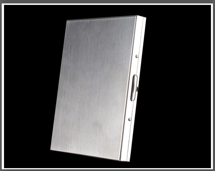 Slim Stainless Steel 13-Capacity Cigarette Case - Minimalist Design for Men