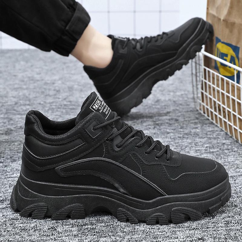 

Мужская осенняя дышащая нескользящая рабочая обувь - модная повседневная обувь на толстой подошве 43 чёрный