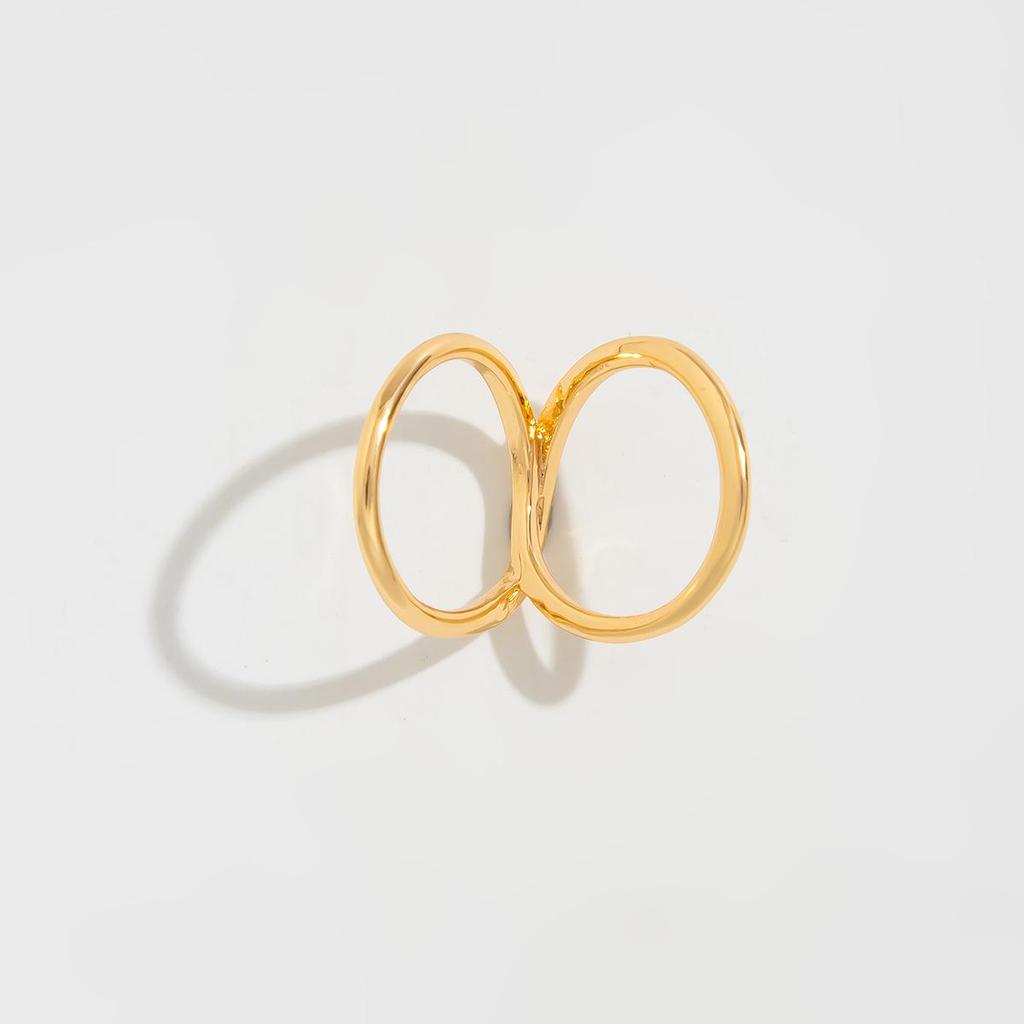 Exaggerated Wide-Edged Smooth Hammer Pattern Irregular Alloy Bracelet Set