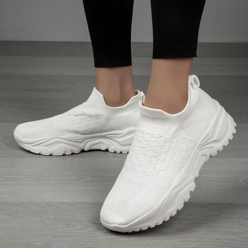 European and American Women's Sports Shoes 2024 New Mesh Socks Shoes Versatile One Foot Lazy Vulcanized Shoes Zapatos De Mujer